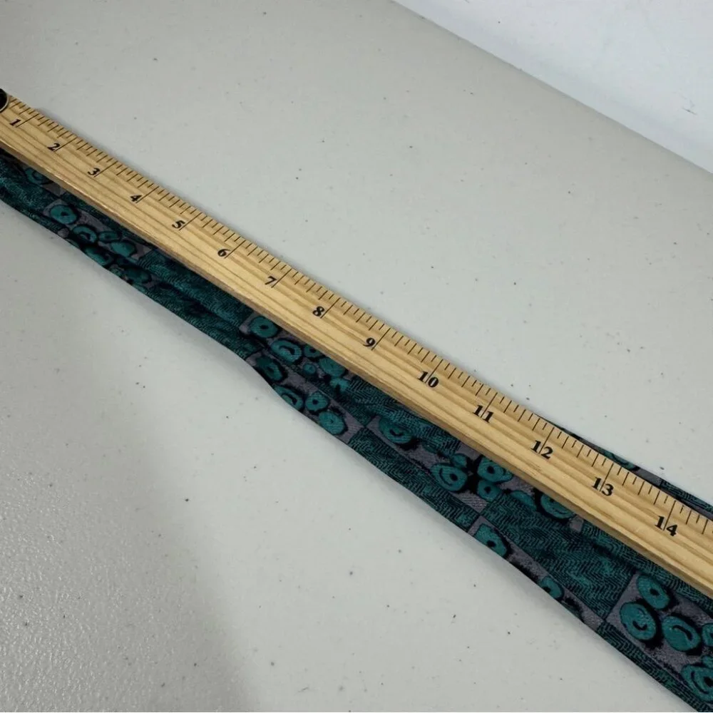 LEO Chevalier Silk Tie Teal Geometric Pattern Made in Canada Career Office Wear